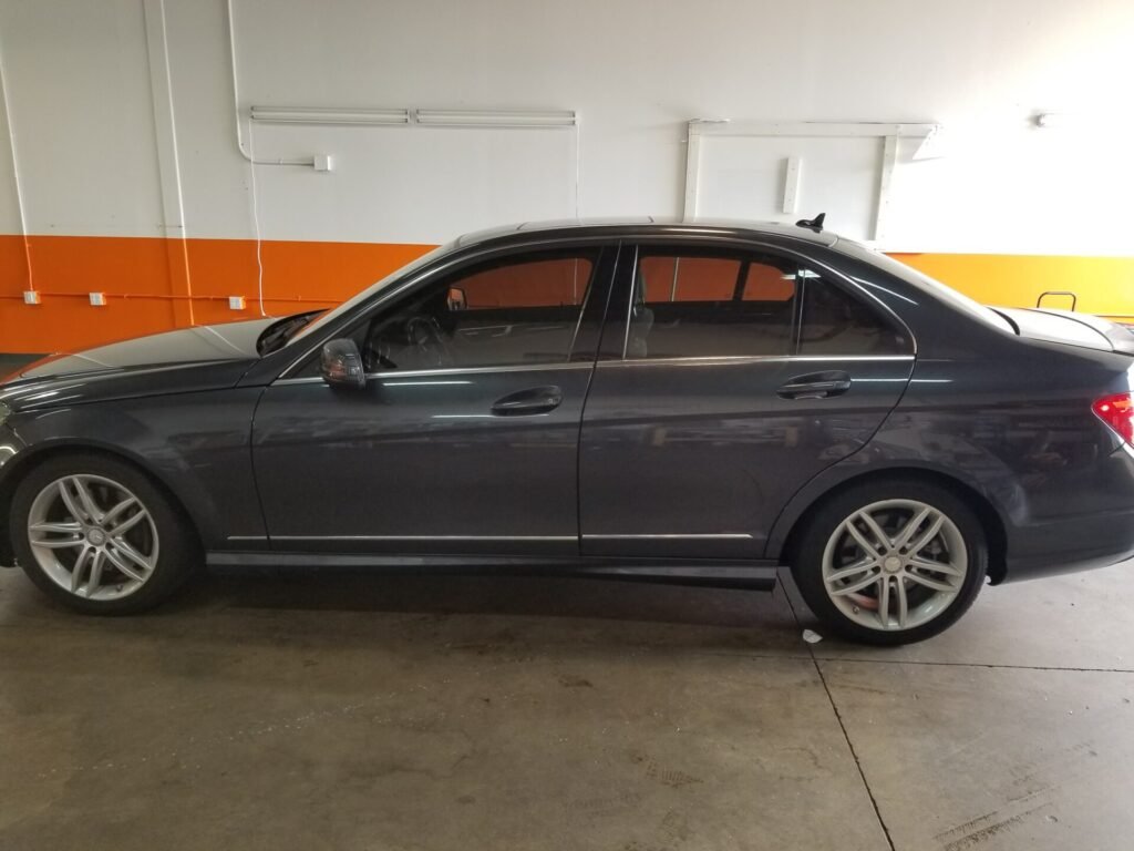 A photo of a black car